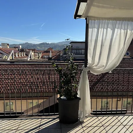 Apartment Attico Con Vista